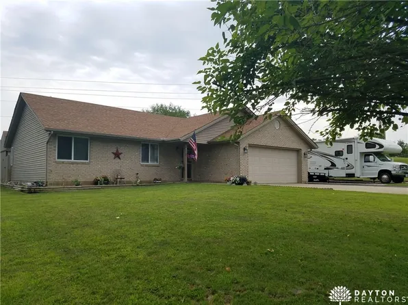 60 Viking Dr, Eaton, OH 45320