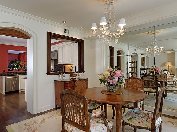 4th image of 1040 Genter St Unit 304