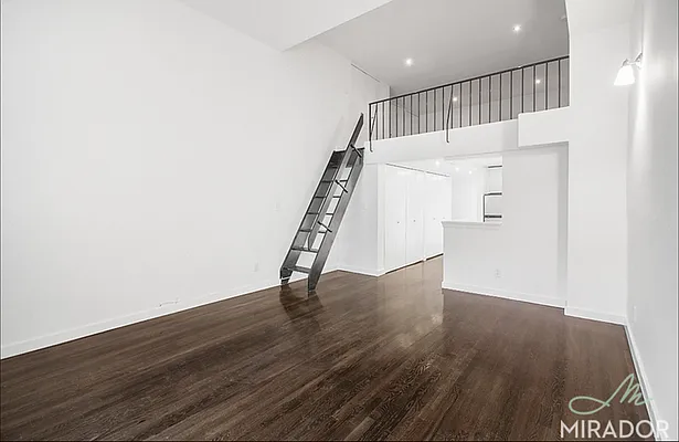 Rented by Mirador Real Estate | media 2