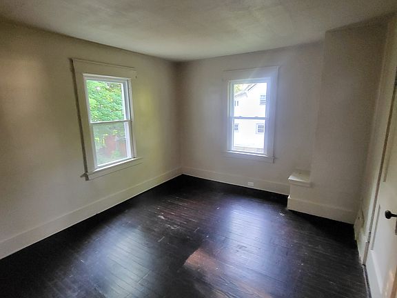 4th image of 3014 Southern Blvd #2