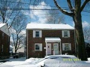 384 Raleigh Rd, Rahway, NJ 07065