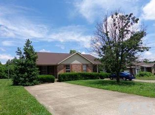 631 Doane Dr, Clarksville, TN 37042