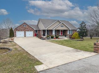 22766 Rumor Ln, Waynesville, MO 65583