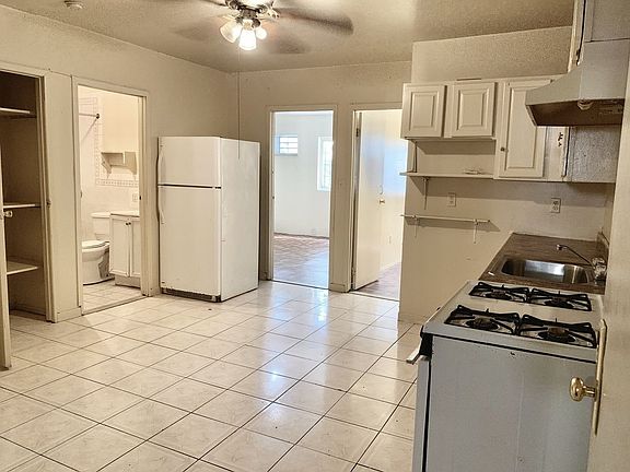 2nd image of 406 E 21st St #1
