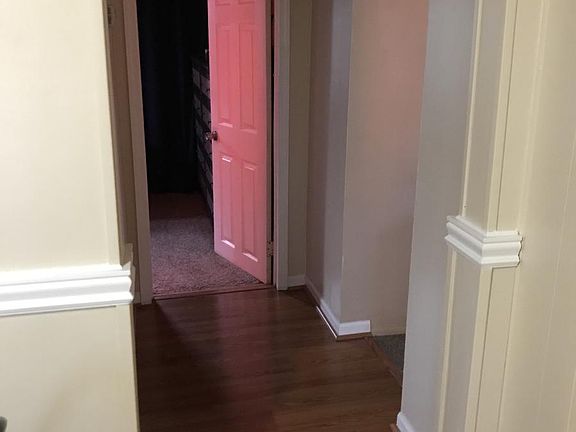 2nd image of 2606 Iowa Dr