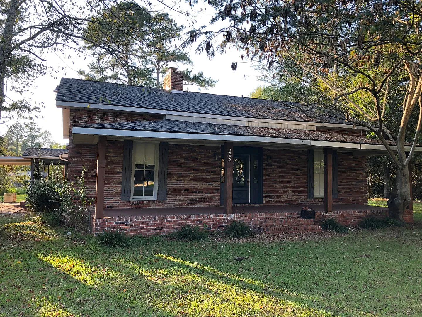 Spacious Three Bedroom, Two Bath Home — Photo 1