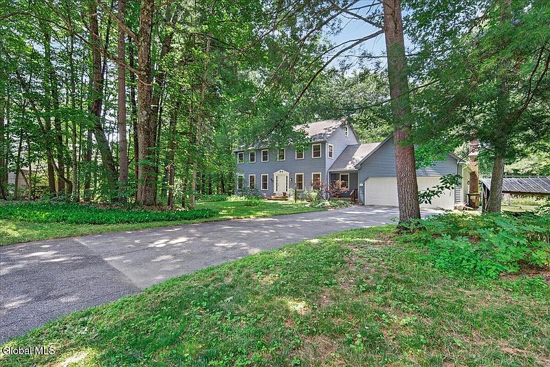 2nd image of 60 Hillcrest Lane
