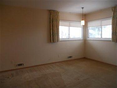 3rd image of 1390 E Parkhaven Dr