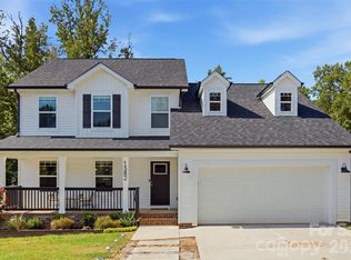 1382 W Rebound Rd, Lancaster, SC 29720