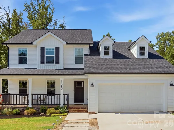 1382 W Rebound Rd, Lancaster, SC 29720