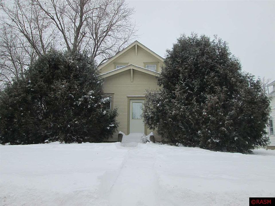 1st image of 910 9th Ave N