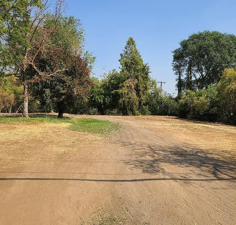 2nd image of 1-4134 Bannister Rd