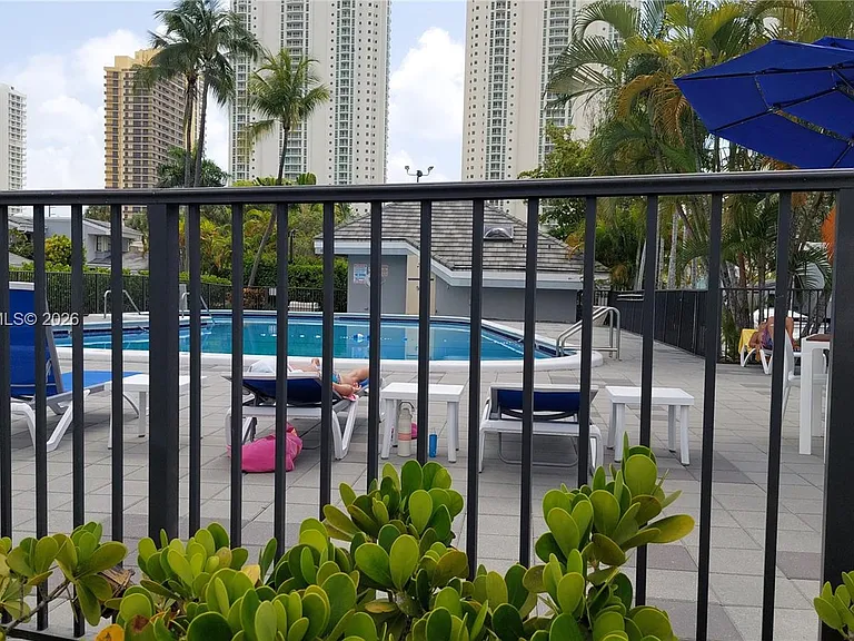 255 S Poinciana Dr #605 — Photo 25