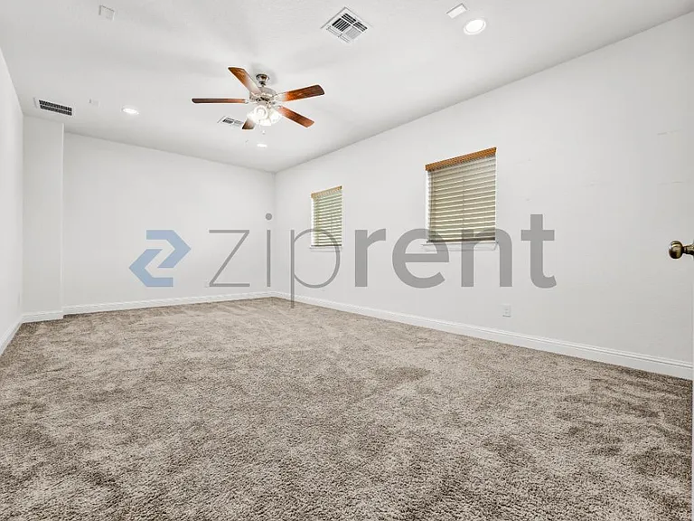 6405 Golden Bough Ln — Photo 26