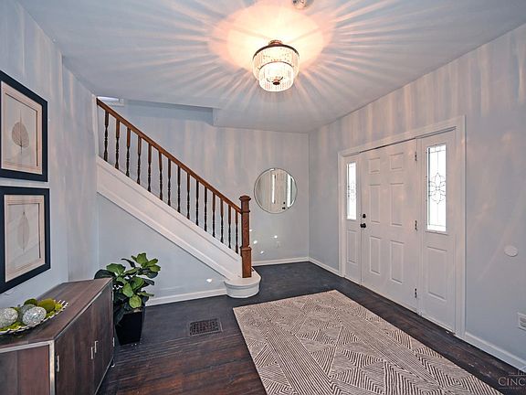 3rd image of 3370 Woodford Rd