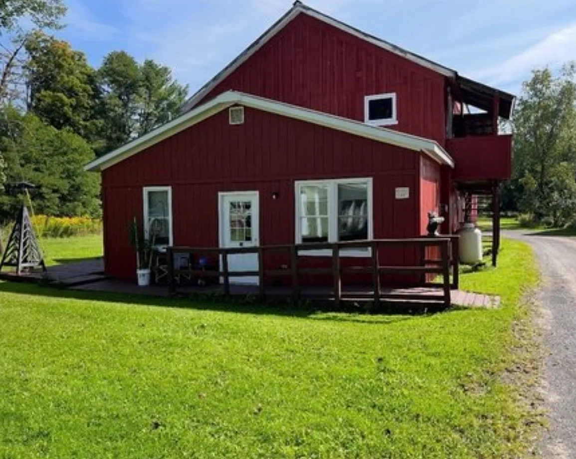 2 bed, 1050 sqft, $1,250 — Photo 1