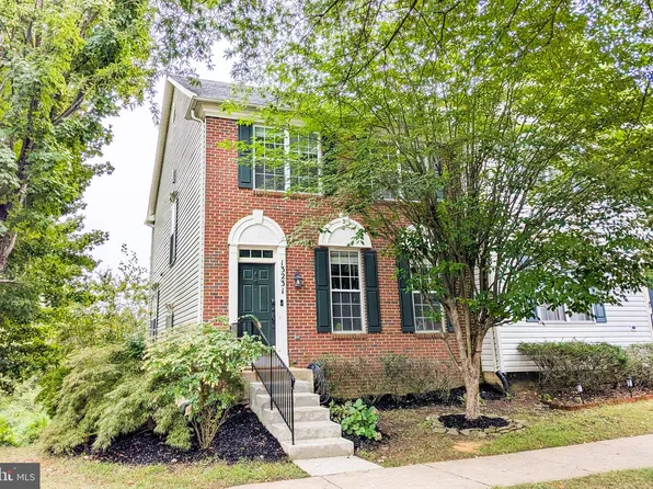 13231 Autumn Mist Cir, Germantown, MD 20874