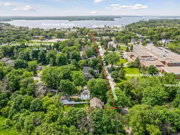 312 Barry Ave N, Wayzata, MN 55391