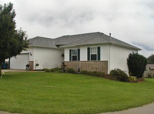 705 S Daniel Ln, Willard, MO 65781