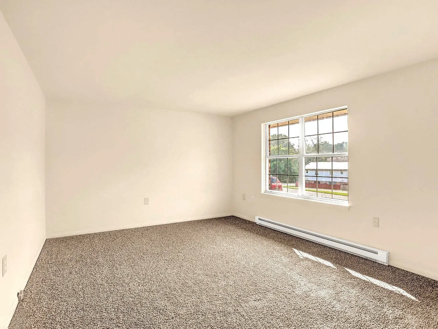 2 bed, 1.5 bath, $1,295 — Photo 3