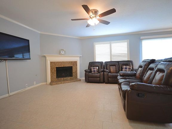 5th image of 13422 Eldridge Villa St