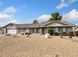 13468 Coachella Rd, Apple Valley, CA 92308