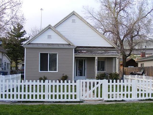 908 West 300 South Salt Lake City, UT 84104. Amazing New Remodel!
