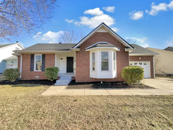 2161 Riverway Dr, Old Hickory, TN 37138