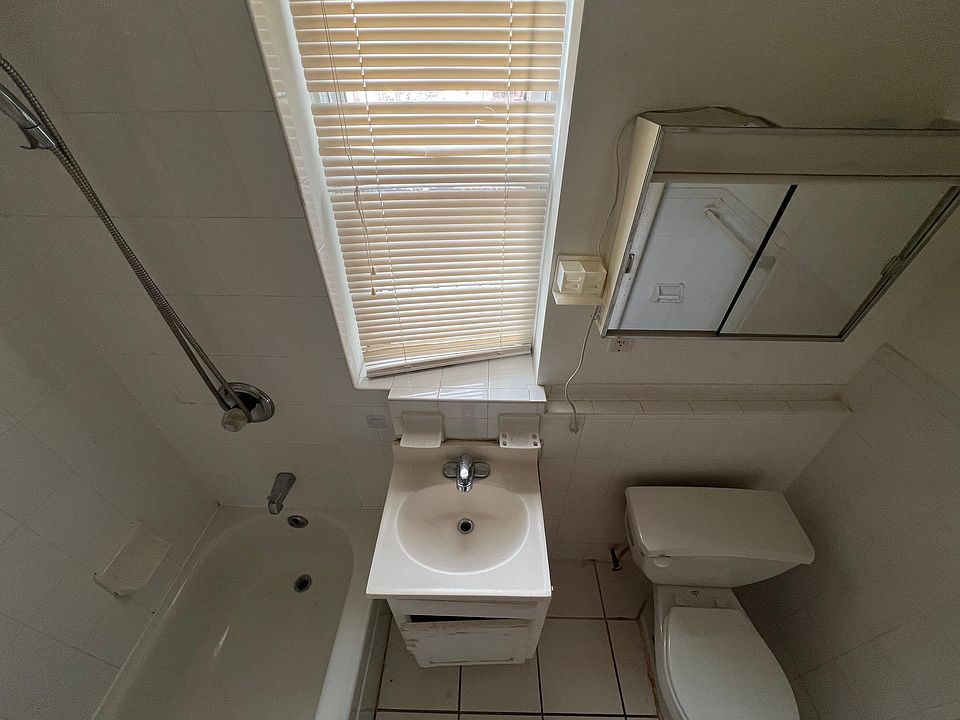 2nd image of 5302 Palisade Ave #505B