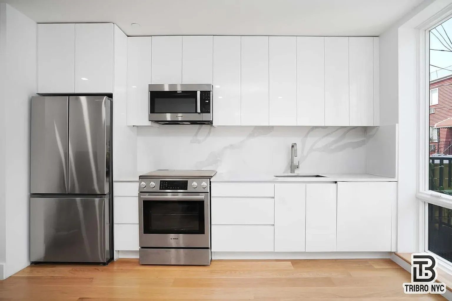 802 Lafayette Avenue — Photo 2