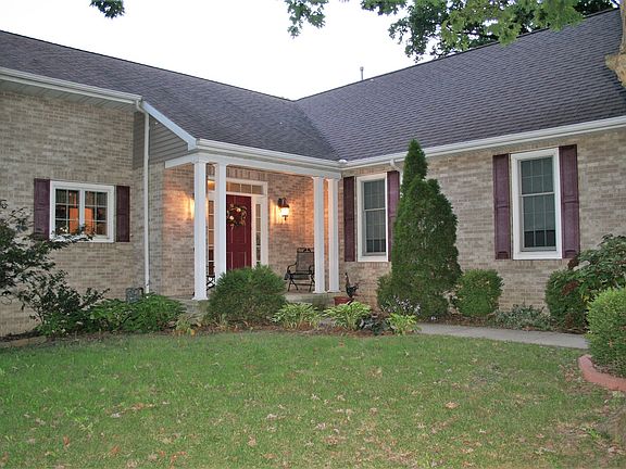 4th image of 136 Sunrise Ct