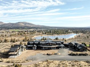 17097 SW Lago Vista Dr, Powell Butte, OR 97753