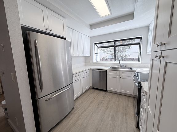 5th image of 1428 Grand Ave APT C