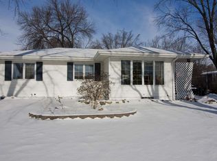 1807 Shelden Ave, Cedar Falls, IA 50613