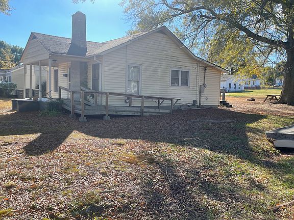 2nd image of 521 Florence Ave