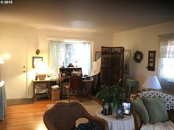 5th image of 900 Pine St
