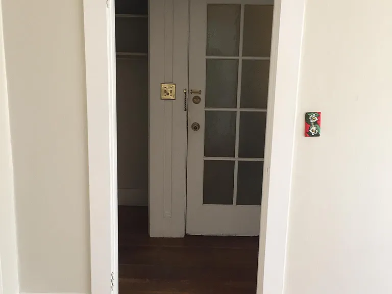 2535 Regent St #6 — Photo 14