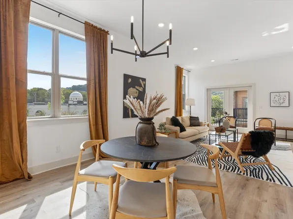 7341 Charlotte Pike #101, Nashville, TN 37209