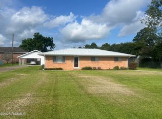 608 S Main St, Breaux Bridge, LA 70517