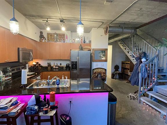 2nd image of 2515 SW 35th Pl APT 120