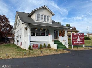 551 Frost Ave, Warrenton, VA 20186