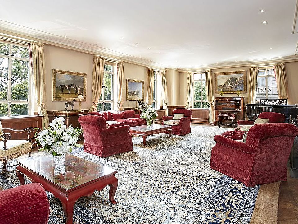1st image of 146 Central Park W Unit 3C