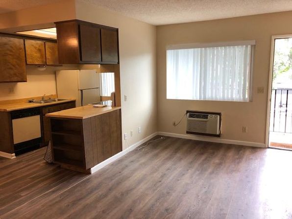 3055 Pecan Pl APT 6