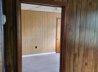 61 Fallbrook St APT 1, Carbondale, PA 18407