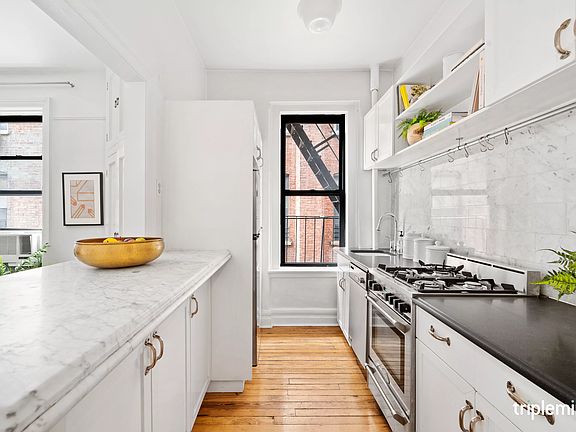 2nd image of 44 W 96th St APT 4D