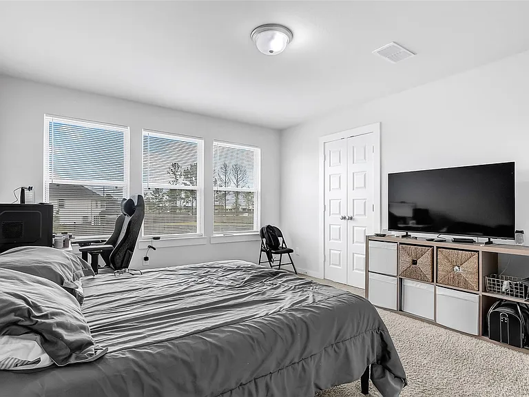 7218 Clearwater Cove Dr — Photo 17