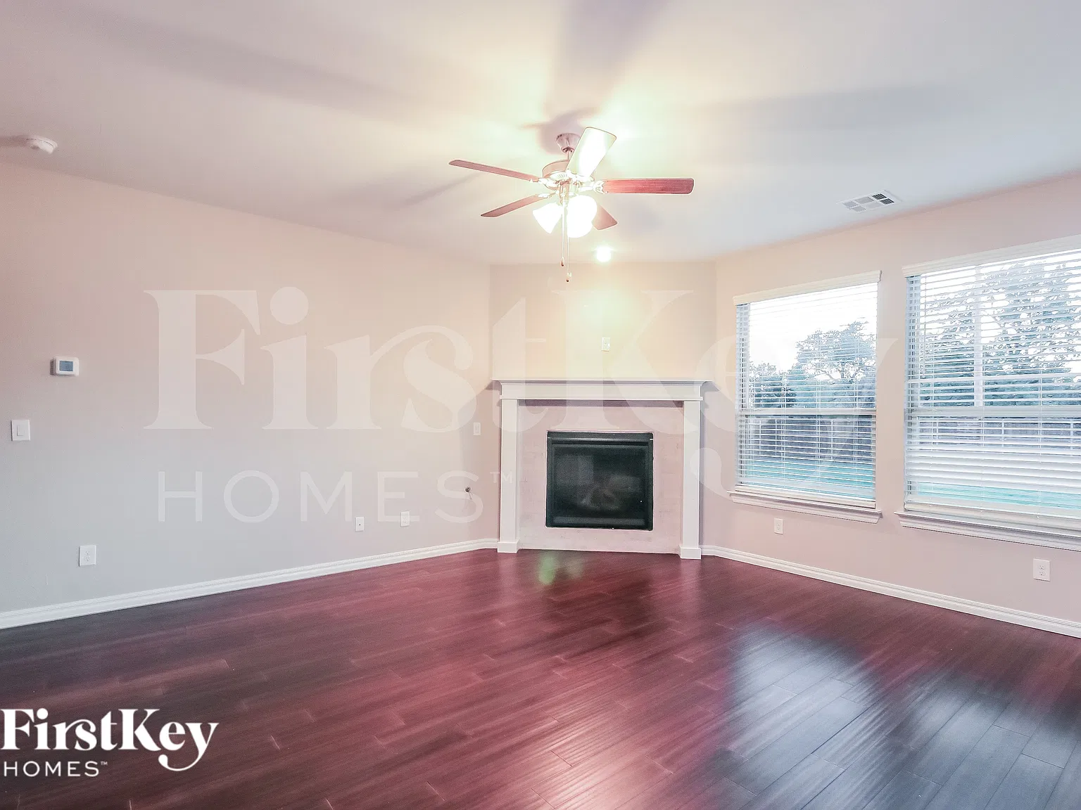 4 bed, 2.5 bath, 2397 sqft, $2,740 — Photo 3
