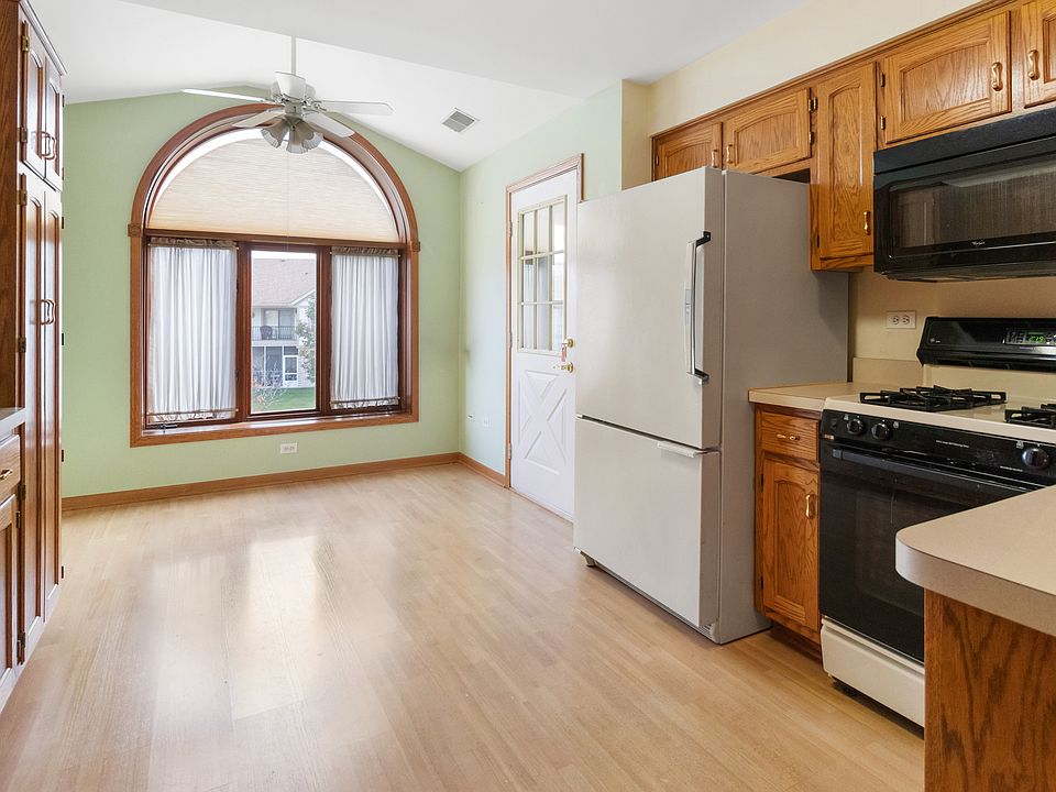 18533 Pine Lake Dr Tinley Park, IL Zillow Apartments for Rent in