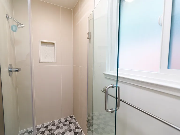 3318 Glendora Dr — Photo 16