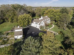 1660 Sunset Ridge Rd, Northbrook, IL 60062